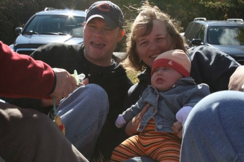 02 Alan Brenda Ava on hay ride.JPG