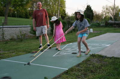 07_shuffleboard71.jpg