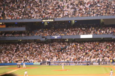 09_yankee_stadium1.jpg